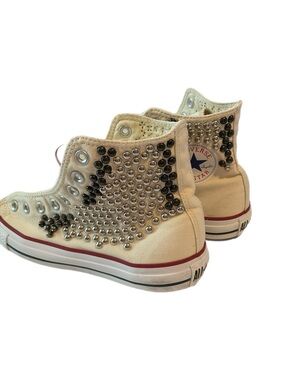 Converse  HiTop Sneakers M-7/W-9 Unisex Studded Unbleached White Punk Rock M9162